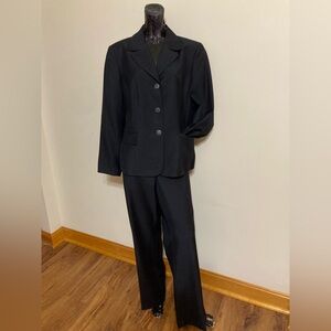 Navy Blue w/ Purple Pinstripes Women’s 2pc. Pantsuit 
Item# TSps5